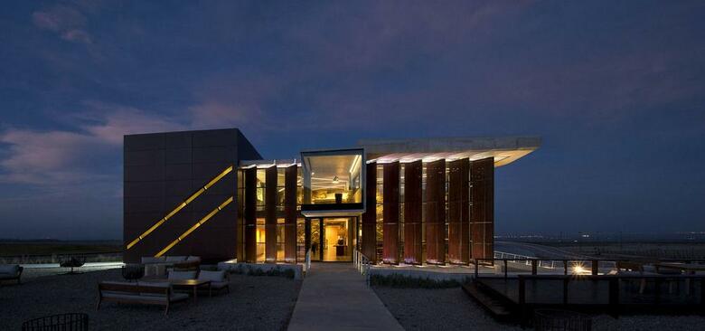 Hotel Casa De Uco Vineyards And Wine Resort