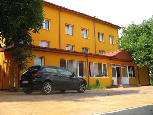 Hostal Noroc Si Fericire