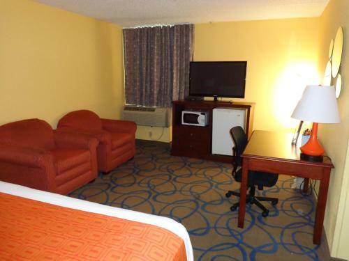 Hotel Howard Johnson By Wyndham Suffern