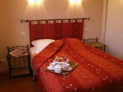Hotel Logis L'auberge Du Quercy Blanc