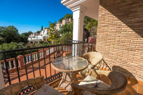 Ladera Del Mar Apartments