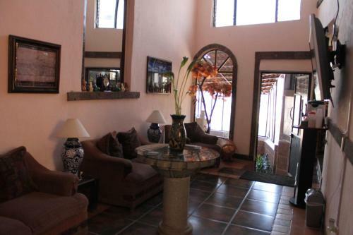 Hotel 12 Reales