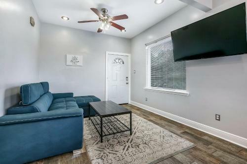 Aparthotel Lovely 3br Next To City Park