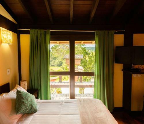 Hostal Pousada Jardim Das Montanhas