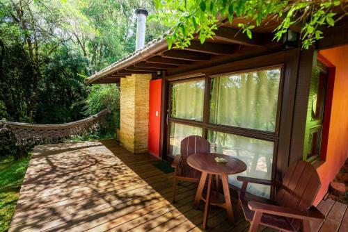 Hostal Pousada Jardim Das Montanhas