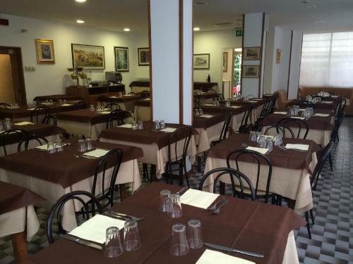 Hotel Ausonia