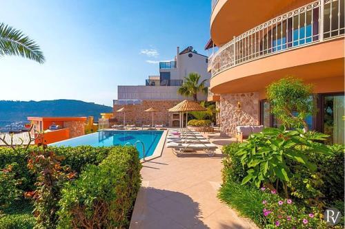 Kalkan Villa Sleeps 10 Pool Wifi