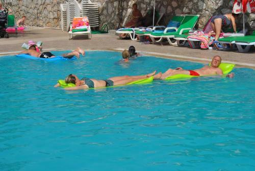 Hotel Club Ekinci Palace