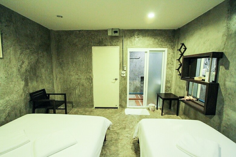 Hotel At Smile House
