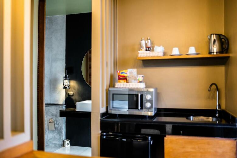 Hotel The Mangrove Panwa Phuket Resort