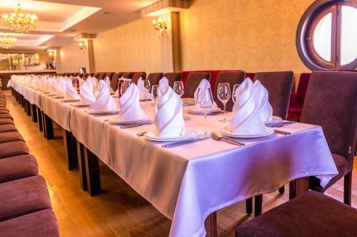 Ruma Expo Hotel