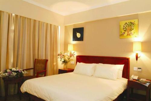 Greentree Alliance Beijing West Railway Station North Square Hotel
