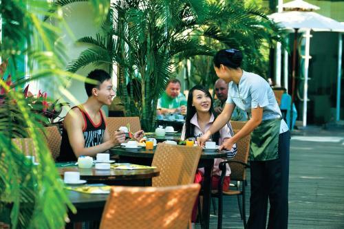 Hotel Sunshine Resort Intime Sanya
