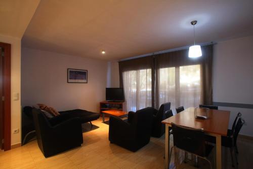 Apartaments Tur�stics Prat De Les Mines