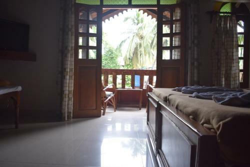 Hostal Bribon Guest House