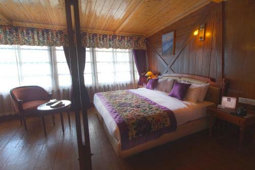 Hotel Mount Himalayan Resort