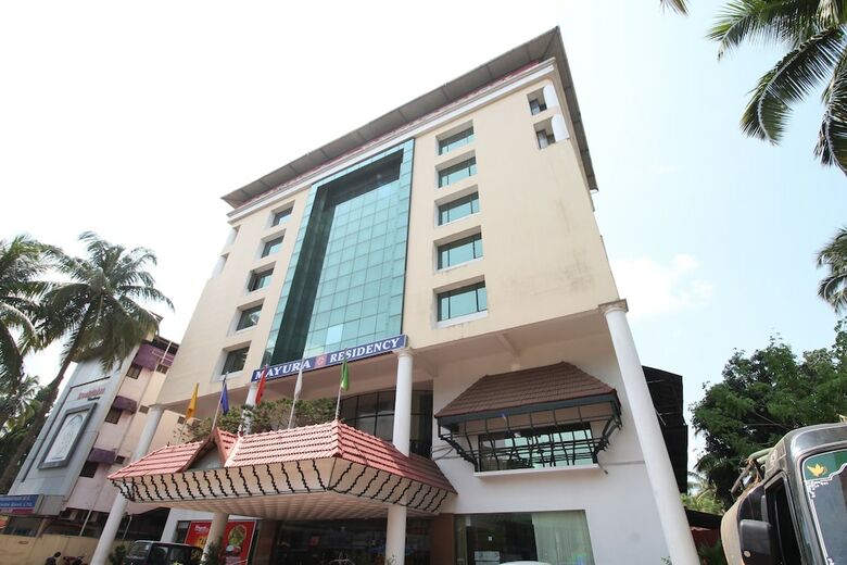 Hotel Mayura Residency