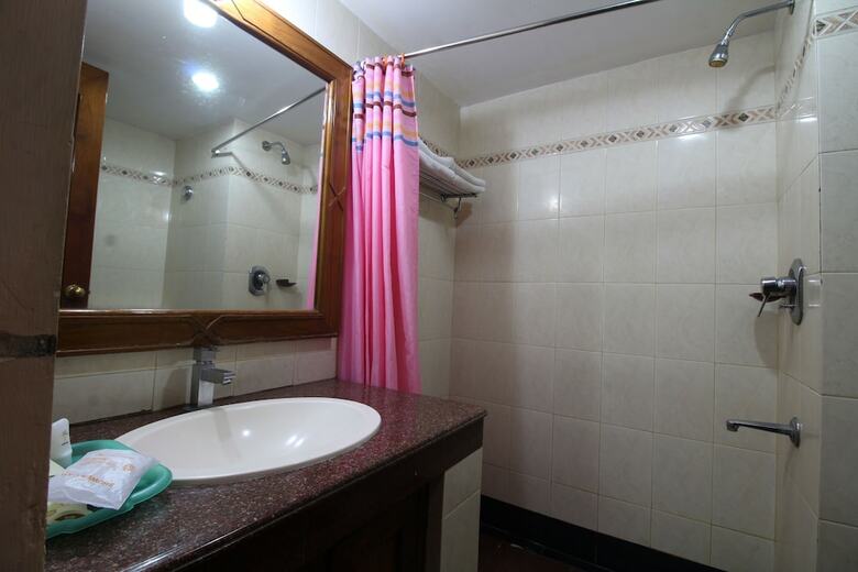 Hotel Mayura Residency