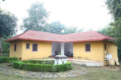 Hotel Tourist Village Khajuraho
