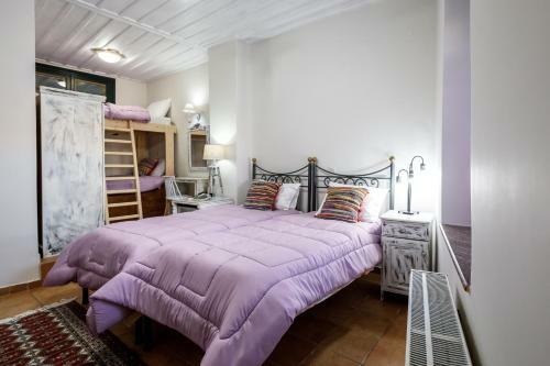 Hostal Kapodistrias Hotel