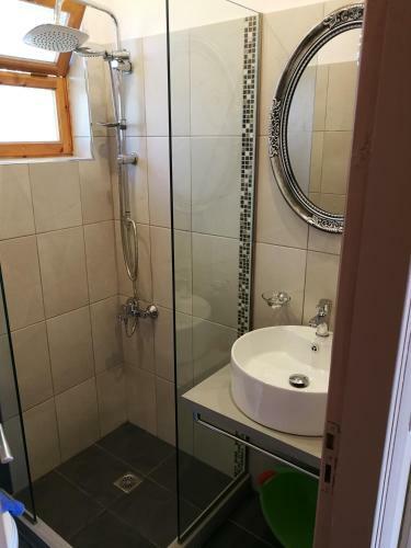 Alexaria Holidays Apartments