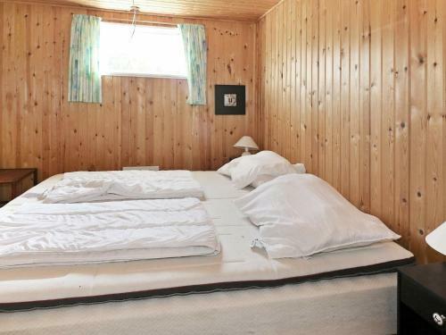 Holiday Home T�tmosen