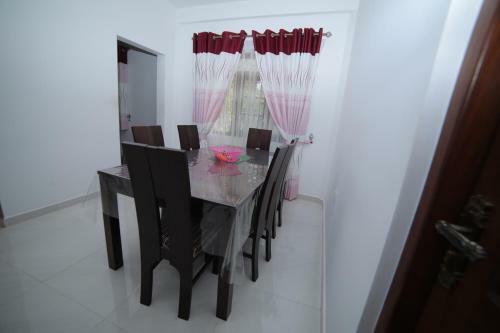 Apartamento Rajilta Homestay