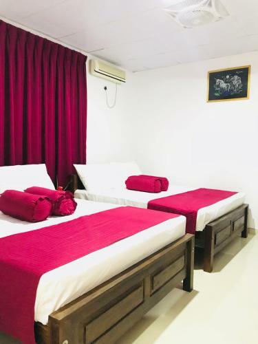 Hostal Swan Holiday Resort