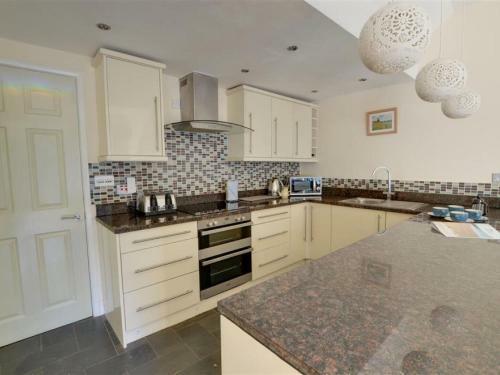 Serene Holiday Home In Lynmouth With Private Terrace