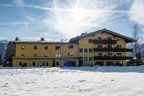 Albergue Jugendhotel Edelweiss