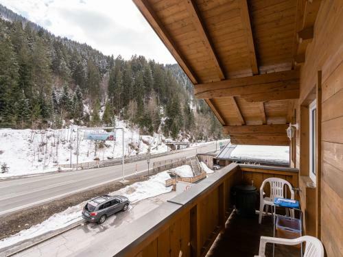 Fantastic Apartment In Saalbach-hinterglemm With Garden