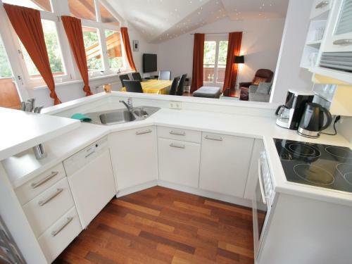 Splendid Apartment In Zell Am See With Garden