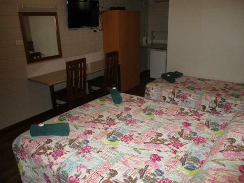 Barcaldine Country Motor Inn
