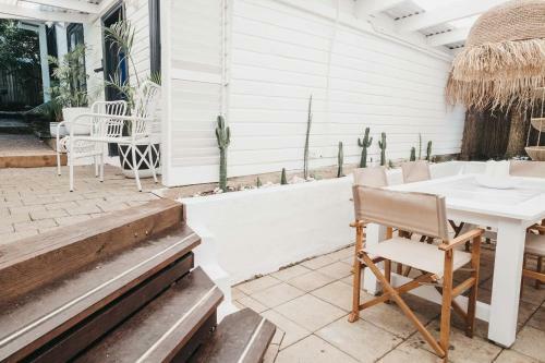 Collective Retreat - Charming Holiday Escape
