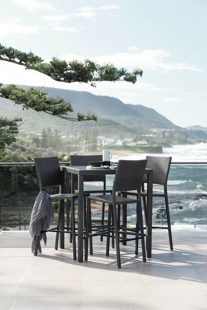 Hotel Headlands Austinmer Beach