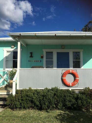 Aurora Beachfront Cottage