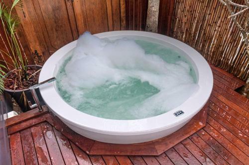 Apartamentos Bathhouse Suites Newrybar