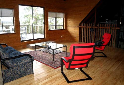 Wolfes Landing Eco Stay
