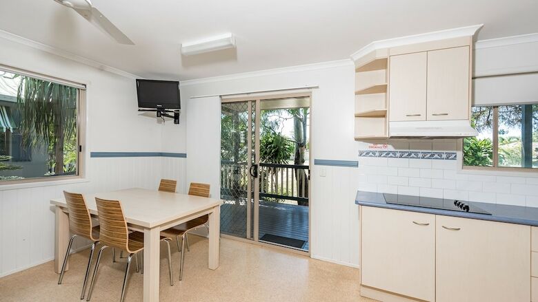 Hotel Nrma Woodgate Beach Holiday Park