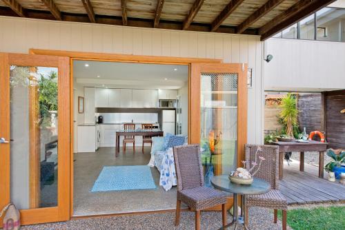 Akama Vista - Couples Retreat
