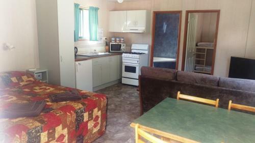 Khancoban Lakeside Caravan Park