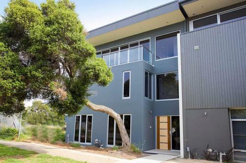 Whitewater Apartments, Australia
