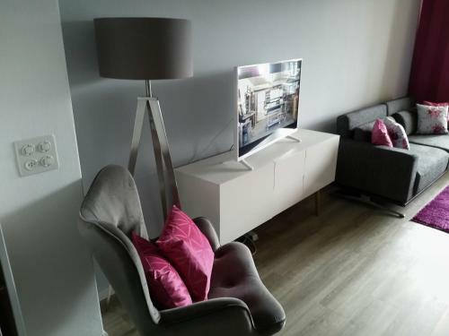 Swiss Seeblick Apartment Mit Hotelanbindung