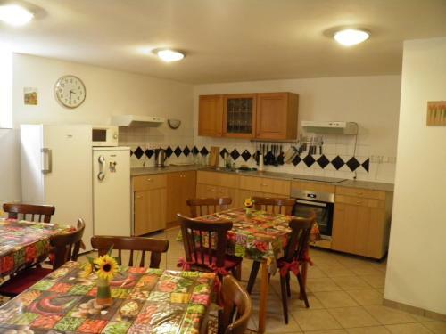 Hostal Ubytovani F
