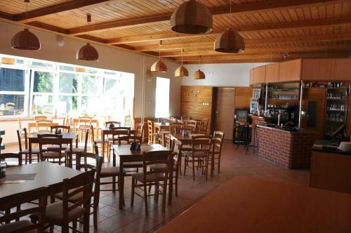 Hostal Chata Z�ti?�
