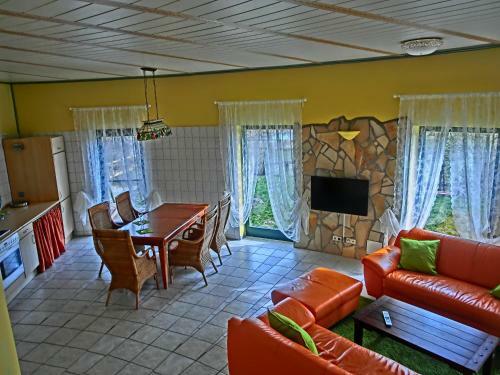 Dom�ne Neu Gaarz Apartments