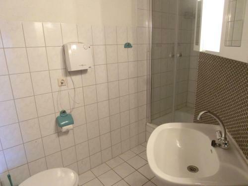 Dom�ne Neu Gaarz Apartments