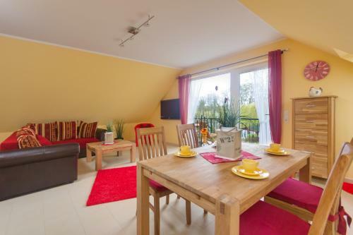 Hostal Hotel Garni Landhausperle An Der M�ritz