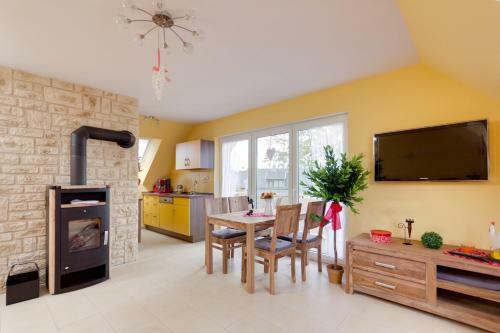 Hostal Hotel Garni Landhausperle An Der M�ritz