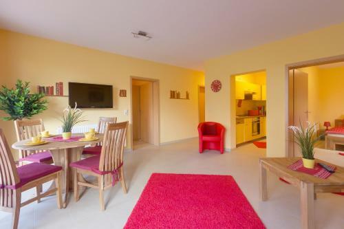 Hostal Hotel Garni Landhausperle An Der M�ritz